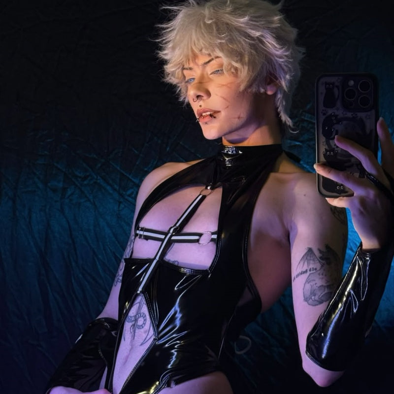 Dark Cross Wings Strappy Outfit (4-Piece Set) AS07